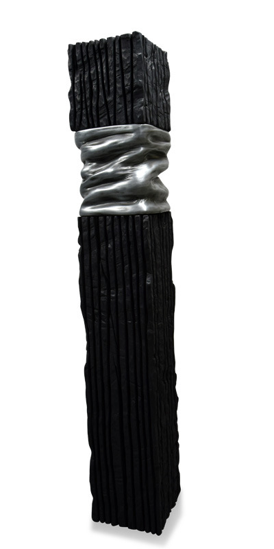 sculpture bois brulé tree black zinc totem artwork artist